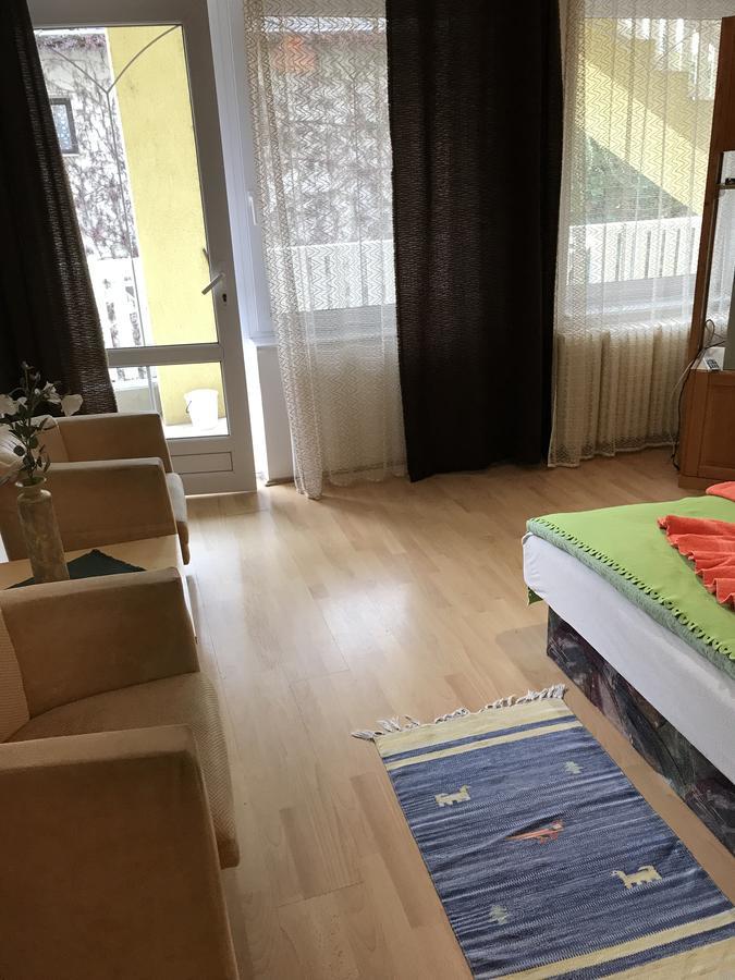 Friends Villa Apartments 2 Хевиз Экстерьер фото