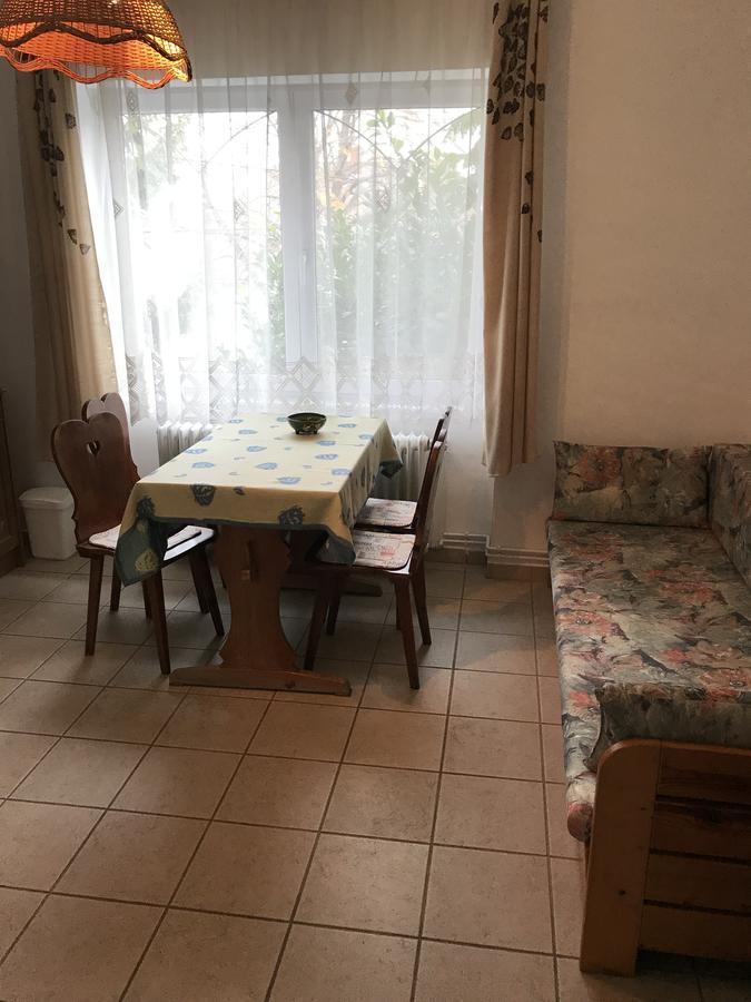 Friends Villa Apartments 2 Хевиз Экстерьер фото